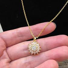 Collar Girasol "Luz y Serenidad"